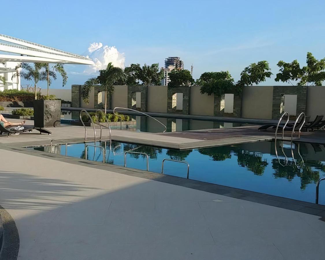Mactan Newtown Seaview At One Pacific Residence Мактан Экстерьер фото