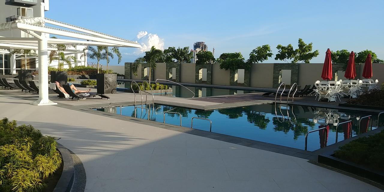 Mactan Newtown Seaview At One Pacific Residence Мактан Экстерьер фото